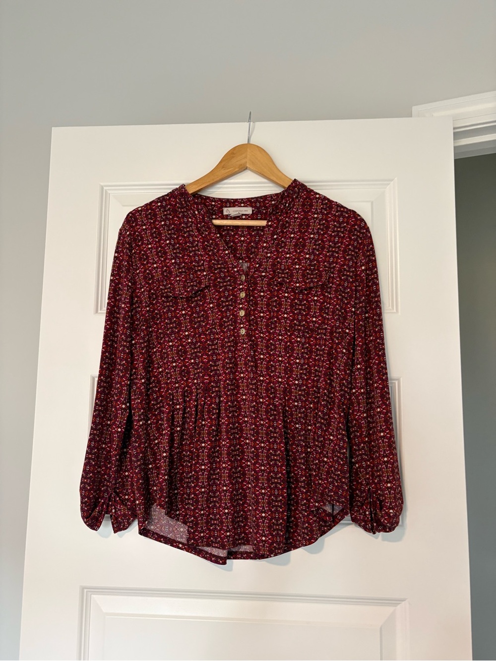 Women's Burgundy Casual Long-Sleeve Blouse Size Large Petite Everyday Basic